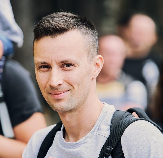 Никита Попов